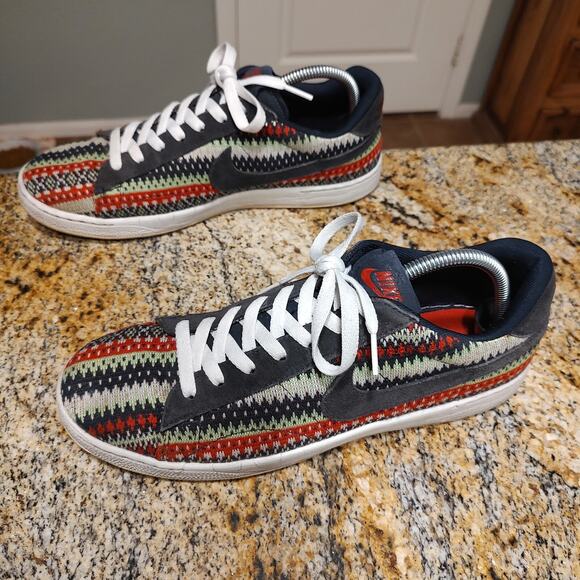 Nike Tennis Classic Ultra Christmas Sweater Sneakers Dark/Red Men's 10 807175-40 - Picture 4 of 12